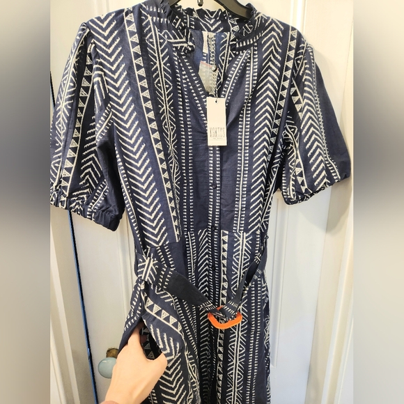 NWT KAKTUS midi length Blue printed dress size large - Picture 3 of 7